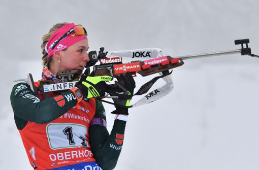 Denise Herrman ist erst seit diesem Jahr dauerhaft im Biathlon-Weltcup. Sie ist die schnellste Läuferin im ganzen Feld.  Foto: dpa